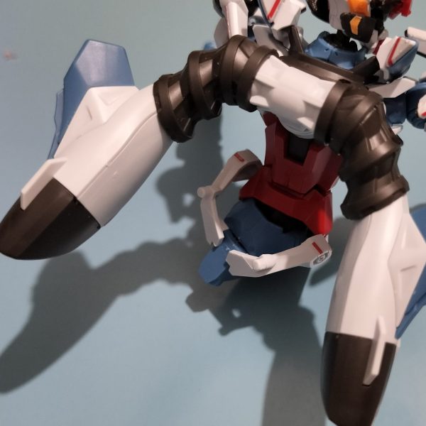 説明書的には次は足だけど空き時間の関係上バックパックを先行で（1枚目）