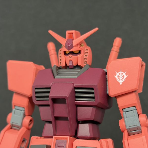 キャスバル専用ガンダム