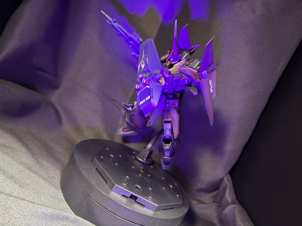 モノアイを設置するために穴開けて仕込んでみました‼️