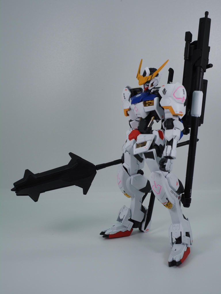 昔買った一番くじのソリッドクリア版を使用したので、イエローのクリアパーツを活かしてみました。