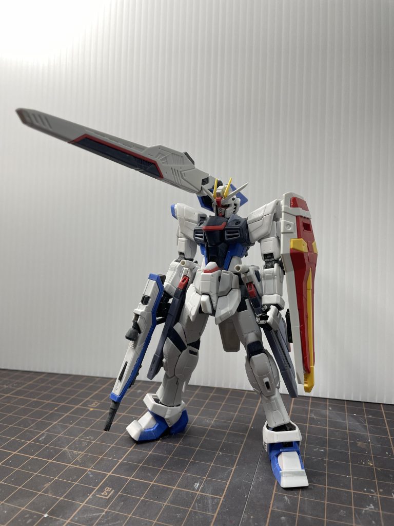 装備品をアレコレ試してるところですね。