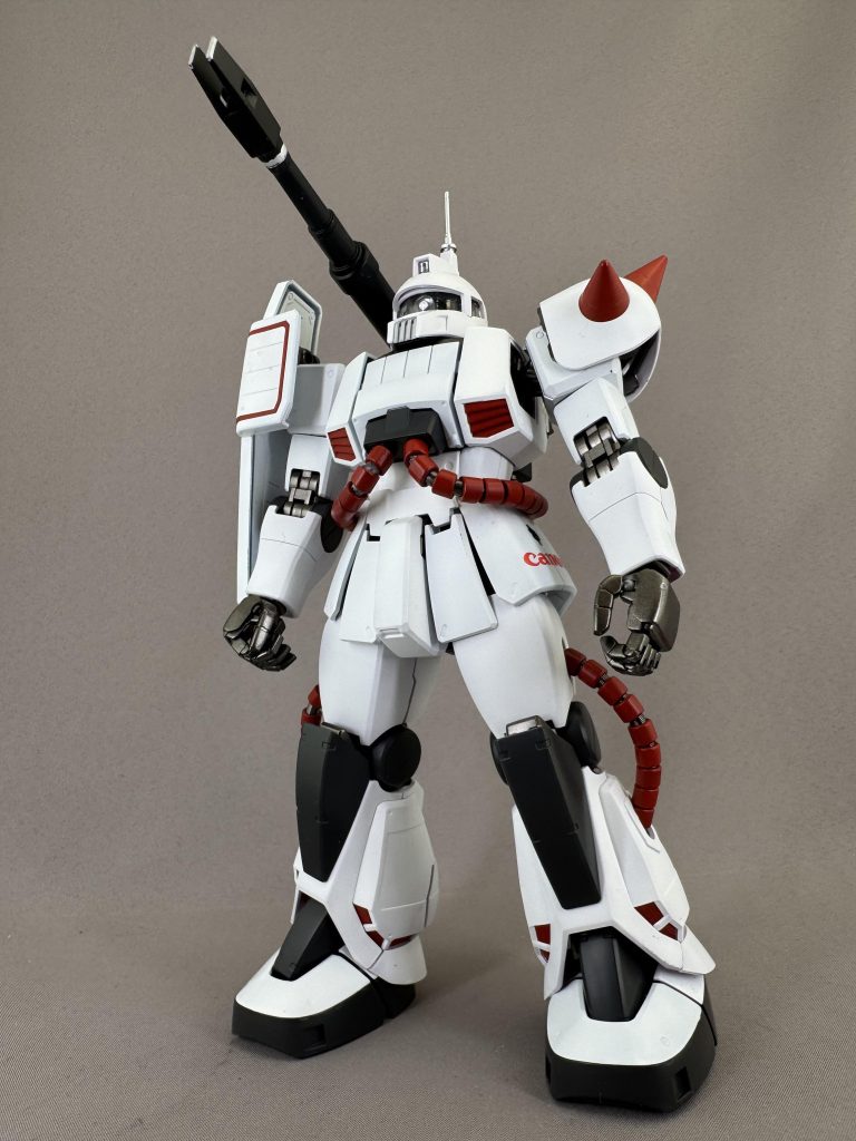 立ち姿配色は適当に塗装したものの割とシンプルで良かったと自画自賛していますｗ　