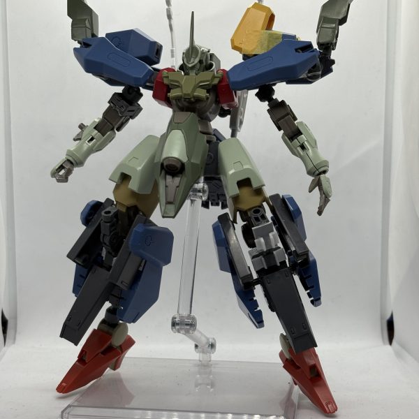 西暦世界にいそうなタイタニアを製作中（2枚目）