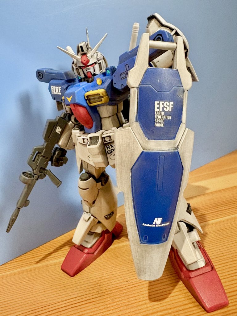 全体図☺️本来なら急制動かけたりする際に展開するはずのスラスターを除去して汚しただけで素組みに毛が生えたレベルですがまあ、思ってたよりいい仕上がりになったので満足😚あとはー、今の勤め先を読み直した就業規則のルールに則るからサッとすんなりやめさせてもらえればいいのだが...😢