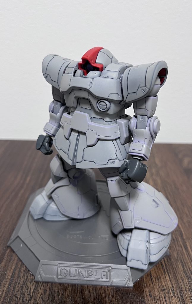 サフ状態です。あっ頭部も顎引きできるように少し加工してます。塗装ハゲが怖くて引いたままですが…(zaku-kao4)年末に向けて寒くなると思いますので、皆様引き続きご自愛下さい。