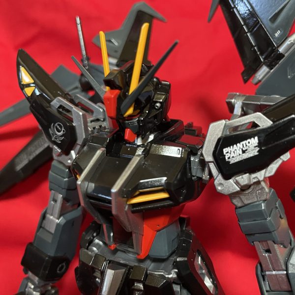 ストライクノワールガンダム