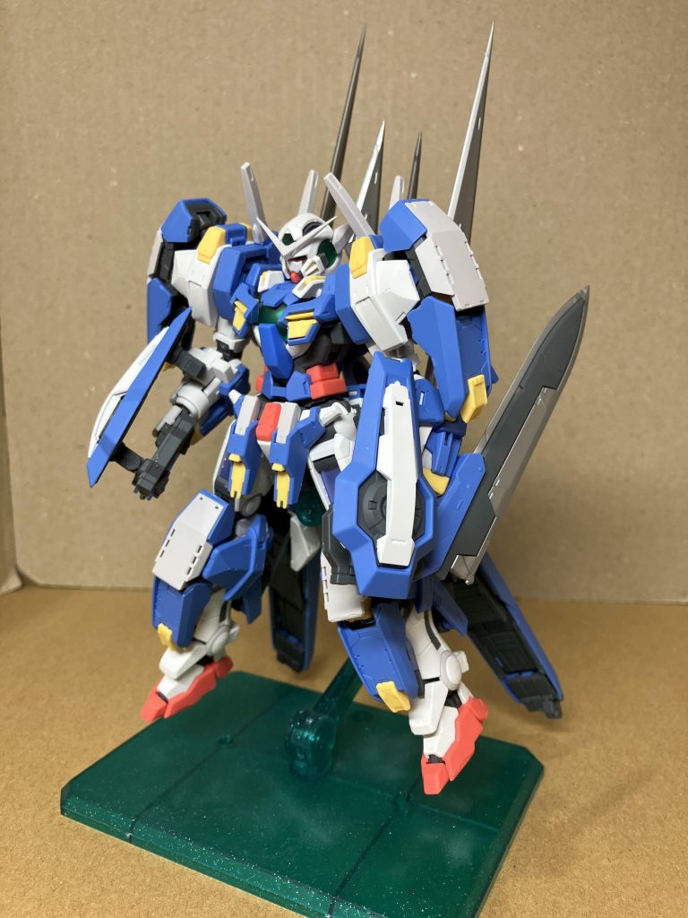 アヴァランチエクシアって、フルアーマーや全部乗せ感あって好きです。