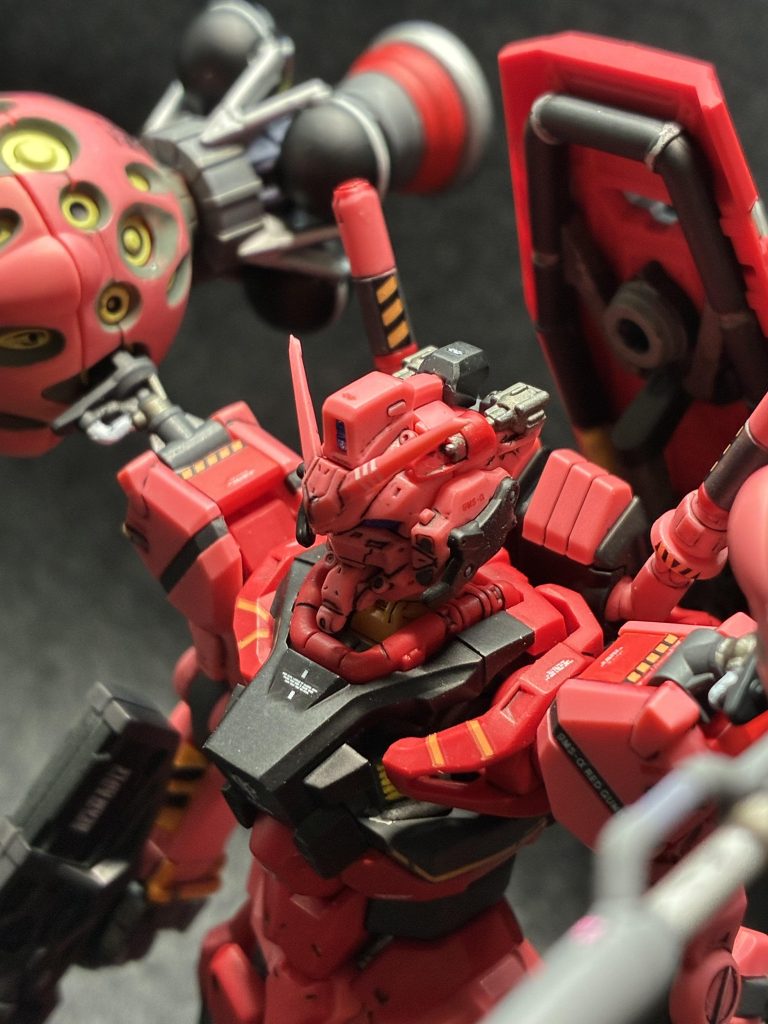 赤いガンダム–5枚目/制作者：@JyonPura