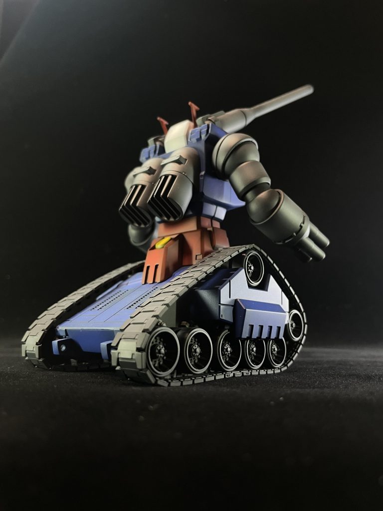 ところが出来上がってみると、案外渋く仕上がってお気に入りになりました。