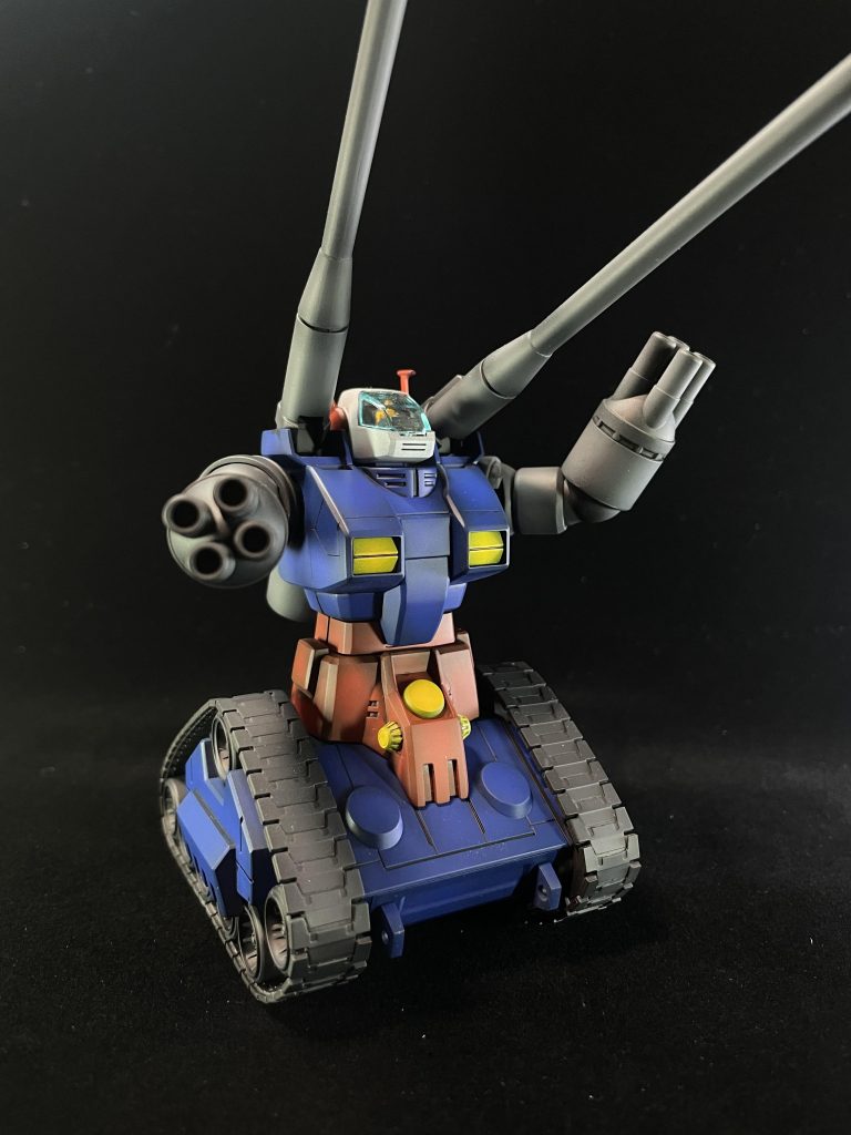 当時ものでも組んだ事が無かったガンタンクですがなかなか兵器感が強く無骨な格好良さが有り食べず嫌いをしていたなと思いました。