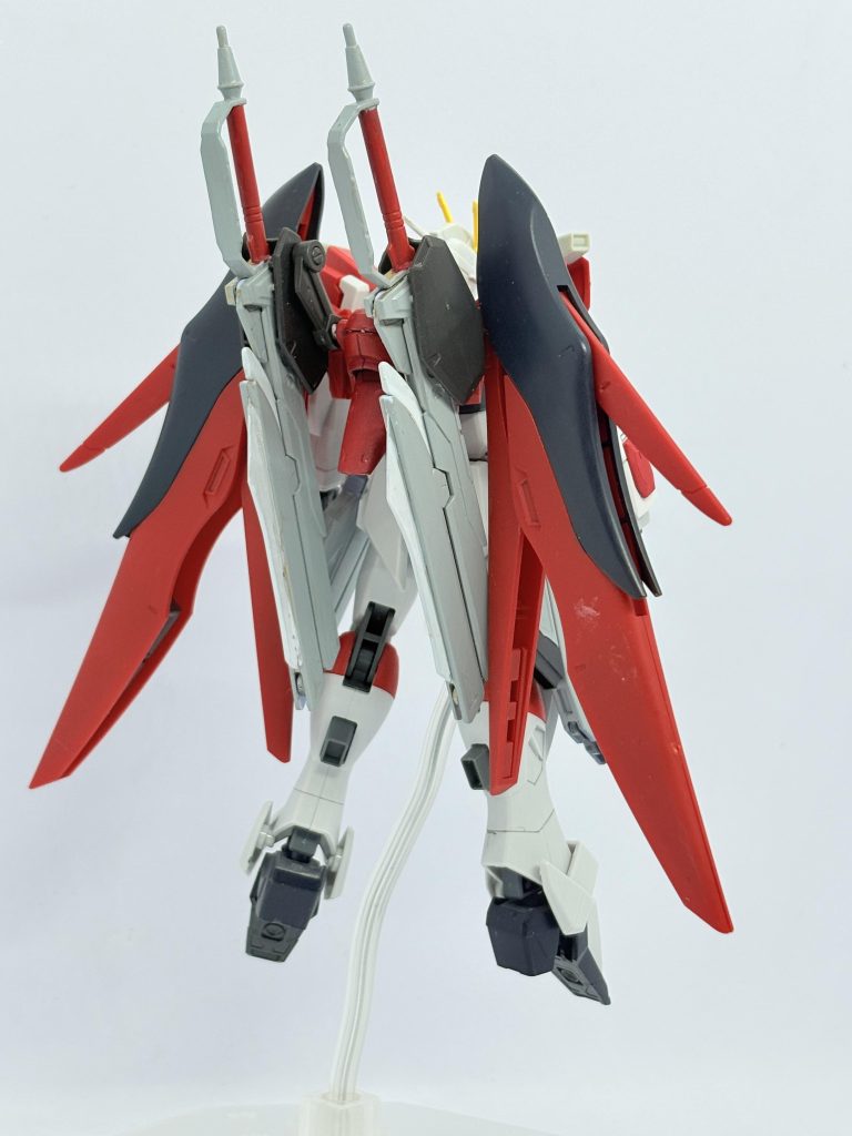 前後。主人公希乃カサネが積みプラメインで今回の大会賞品目当てというものあり、パチ組みでも良いから作れ過激派を「敵」として設定していたので割とシンプルめにまとめる、が裏テーマでした。