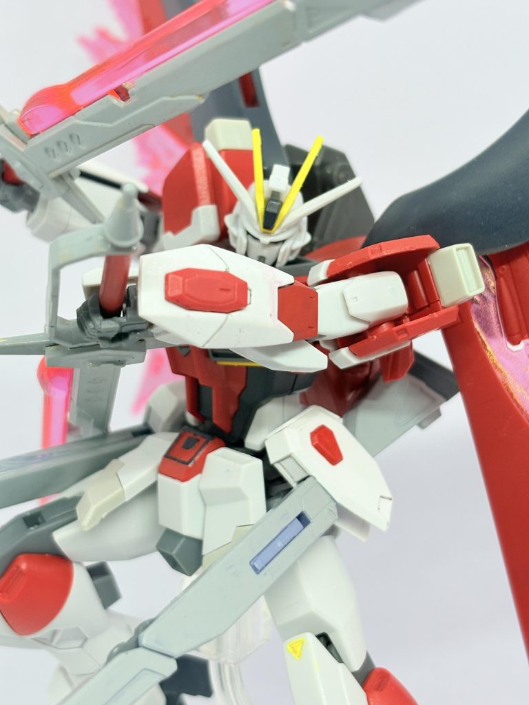 という訳でフェイタルインパルスガンダムでした。元々こんな大掛かりになる予定なかったからラスボスは元機体の風格頼りで割とシンプルなの多くて肩透かし喰らった方もしいらっしゃったらごめんなさいね。これで大分積みもジャンクで終わらず消化できたのでここからはまたデュエルに戻るかな〜あとキュクレインの作る時に出た残りをなんか上手くやるかもしんない。