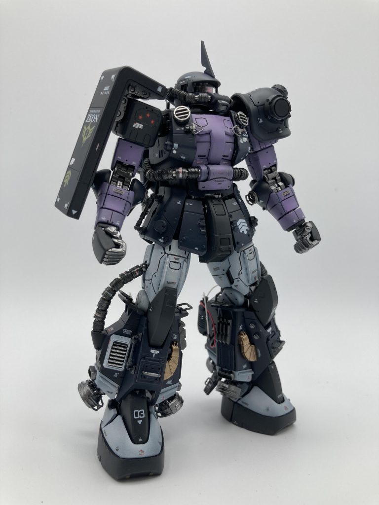 その他にも、スジボリ、プラ棒追加などを行いました。とにかく、ひとつひとつが小さくてパーツが破損したり、ピンセットから飛んでいったりと、とても苦労しました。