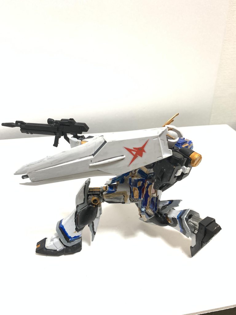 ν GUNDAM–5枚目/制作者：匿名