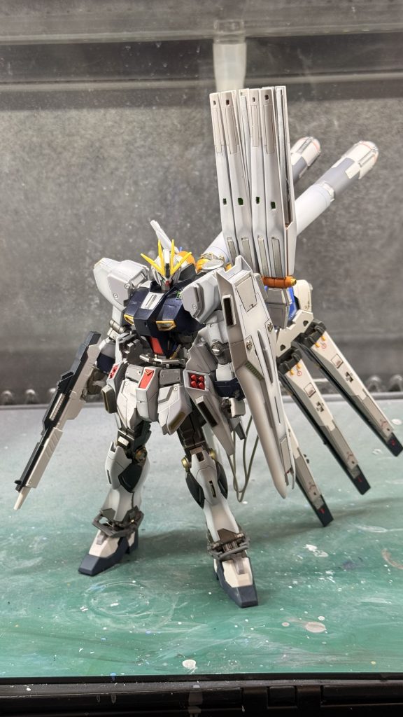 ナラティブガンダムν装備–2枚目/制作者：OBORO二等兵