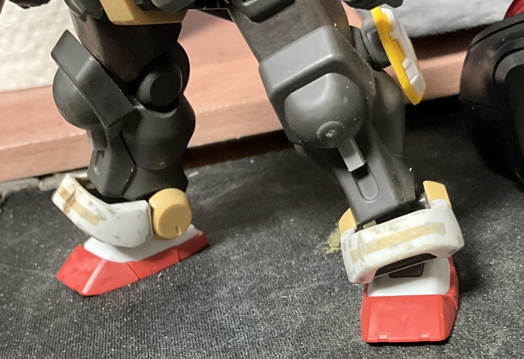 アンクルガードはGP01。こないだ久しぶりに再販されたけどこれは当時品。