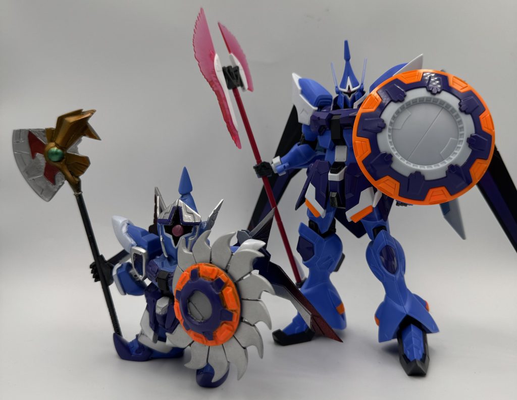 元キットと並べてみました。2個は買えなかったのでSDは元キットのパーツを使えませんでした。おかげで、スクラッチの勉強にはなりました。