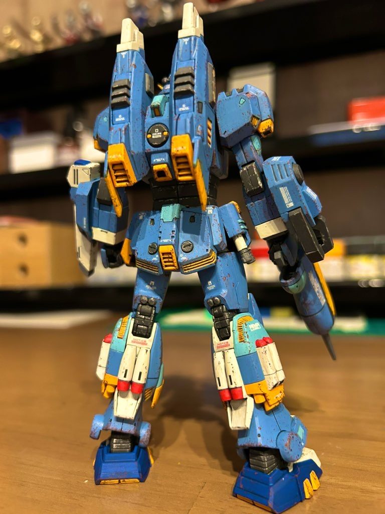 後ろ姿のガチャガチャ感が好きなキットでした。