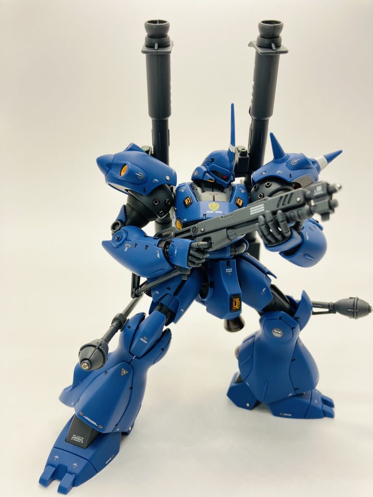 握り手や平手、また、角度のついた手首がバンダイの気合いが伺えますね😤