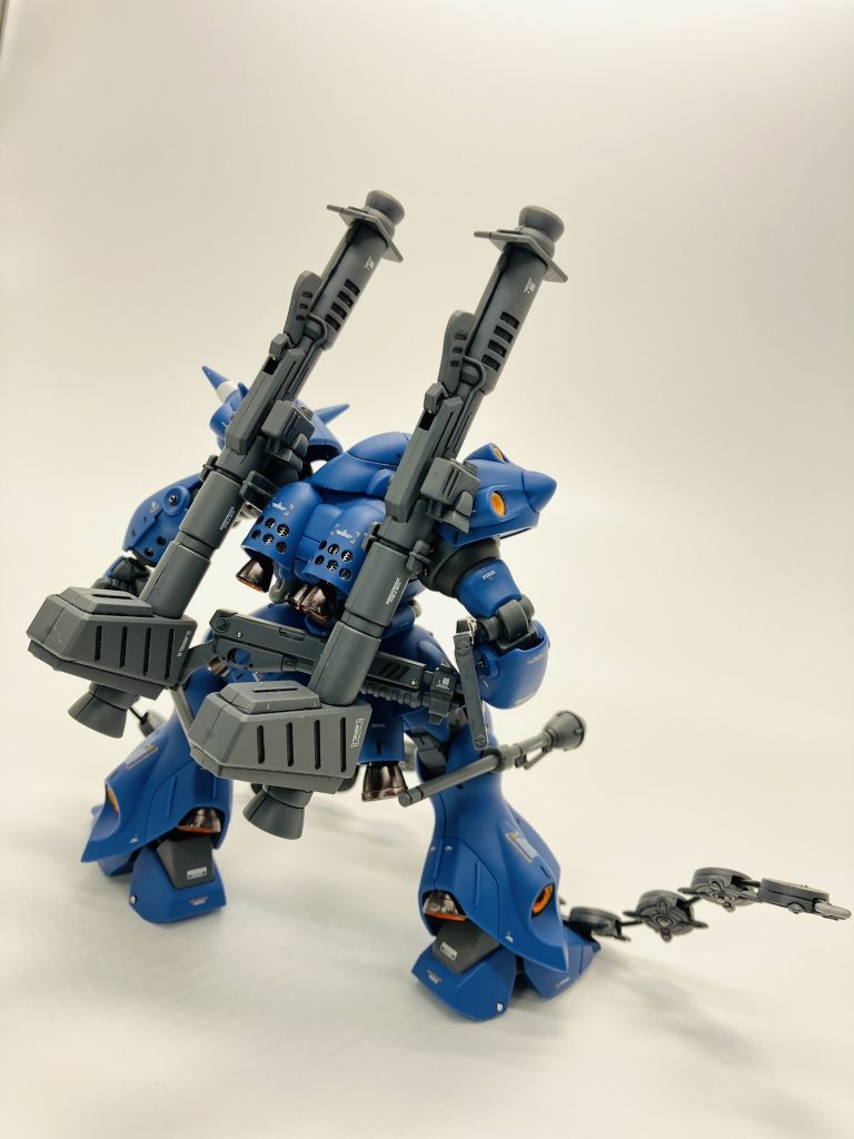 今回は背部バックパックと前腕を開口し、戦車や車のフロントグリルのように、メッシュグリルを仕込んでみました🫡