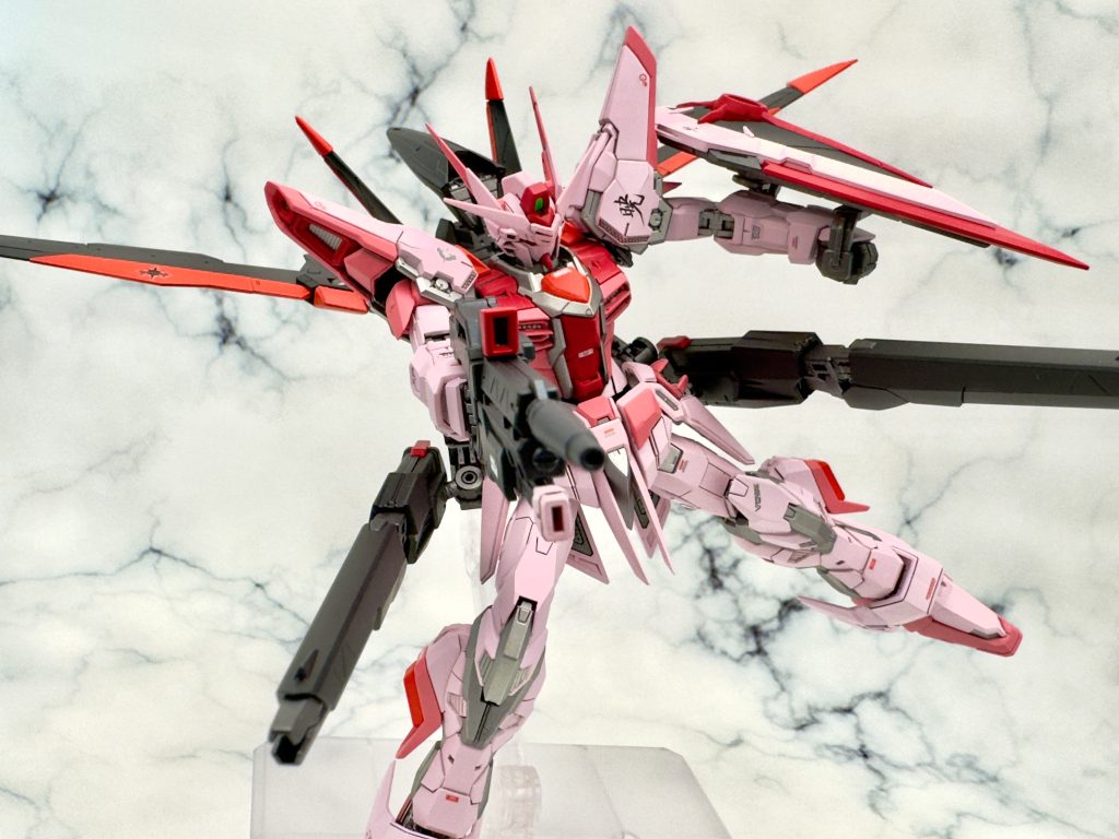 アカツキ(カガリ専用機)–2枚目/制作者：Trigger.