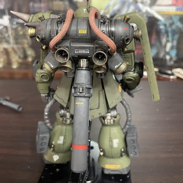 とりあえずここまできました。これからちょこっとウェザリングを追加して完成です。このままだとポーズは取りにくいので、立ち姿のままかなー（4枚目）