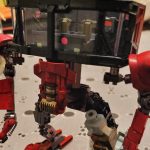 操作パネル兼モノアイユニットなんです。サザビーのコクピットは、これの進化版です([…]