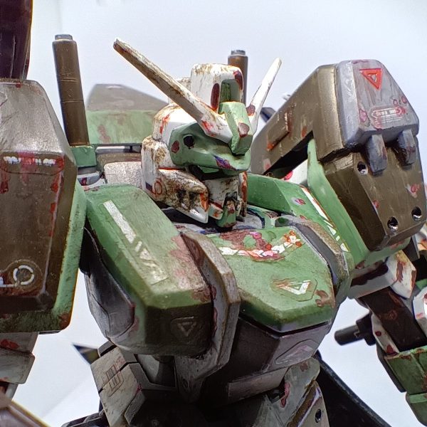 デュエルガンダムアサルトシュラウド