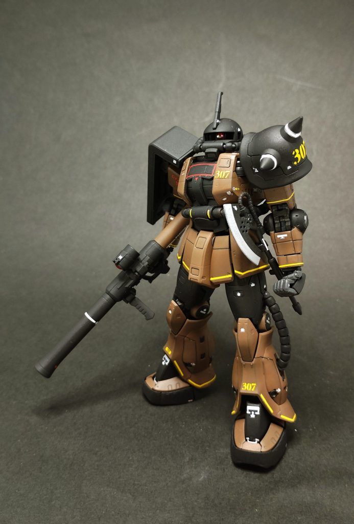 　1/144 RG MS-06S ギャビー・ハザード少佐機　