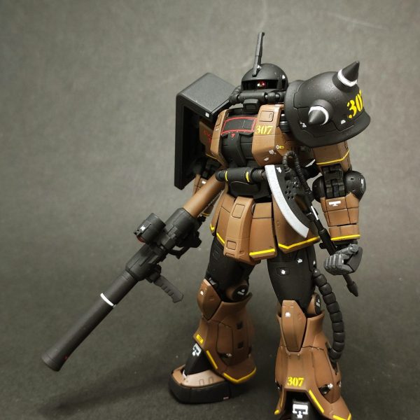 　1/144 RG MS-06S ギャビー・ハザード少佐機　