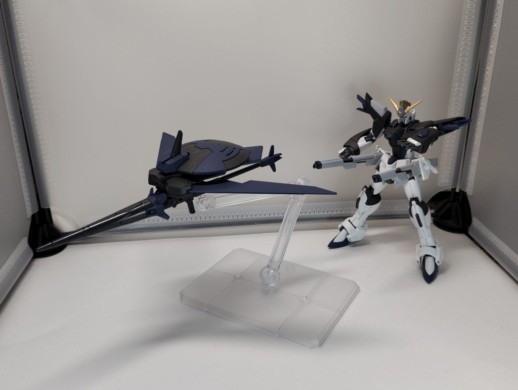 武装を合体させて攻撃だ!カラーリングに結構悩みましたが良い感じになったと思います。