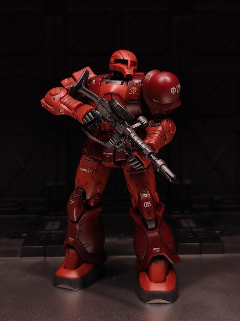 ライフル付き。With rifle.