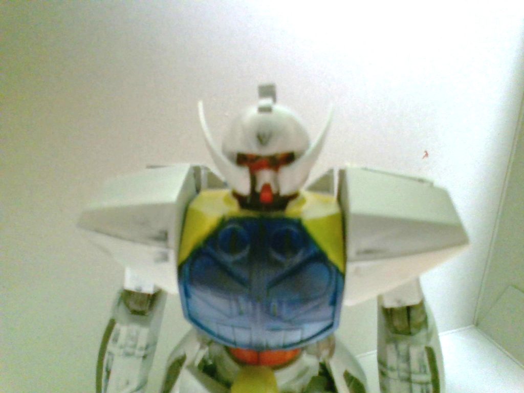 頭部ガンダムフェイスだぜぃ☆画像がブレブレだぜぃ☆