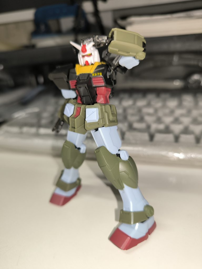 作品名：何故だろうか……<p>[ﾊﾟｼｬ] 『１〜〜い♪２ま〜〜〜い♪３ま〜〜〜い♪』 全く、同じポーズで何枚撮らせるのだろう……</p>
