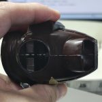 ボディを上下に強く挟んでコレです。おわかりになるでしょうか、接着すべきところが全[…]