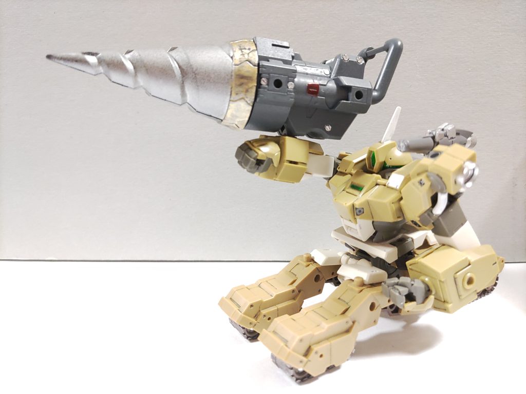 こちらがメイン武装のM.S.Gヘヴィウェポンユニット09｢ボルテックスドリル｣（ロマン）