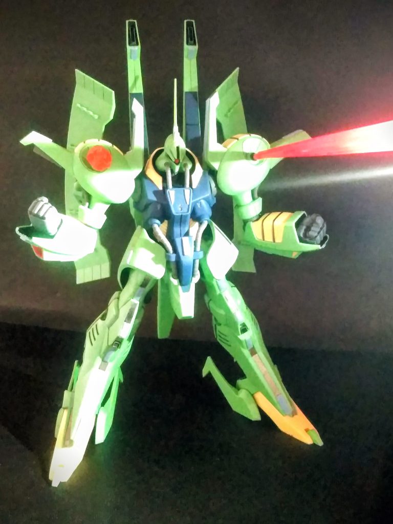 儚げ？な、観たくれなのに｢殺意高い系｣なコノ子 (((😣)))オプション武装無しの状態でも、両腕にメガ・ビーム砲❗(4 Shot 目)脚部クロー❗❗(5 Shot 目)両肩前後に拡散ビーム砲❗❗❗(コレ☝️)を内蔵です 😍💘💘｢｢｢ヤリ過ぎ感｣｣｣が半端ナイ💦💦