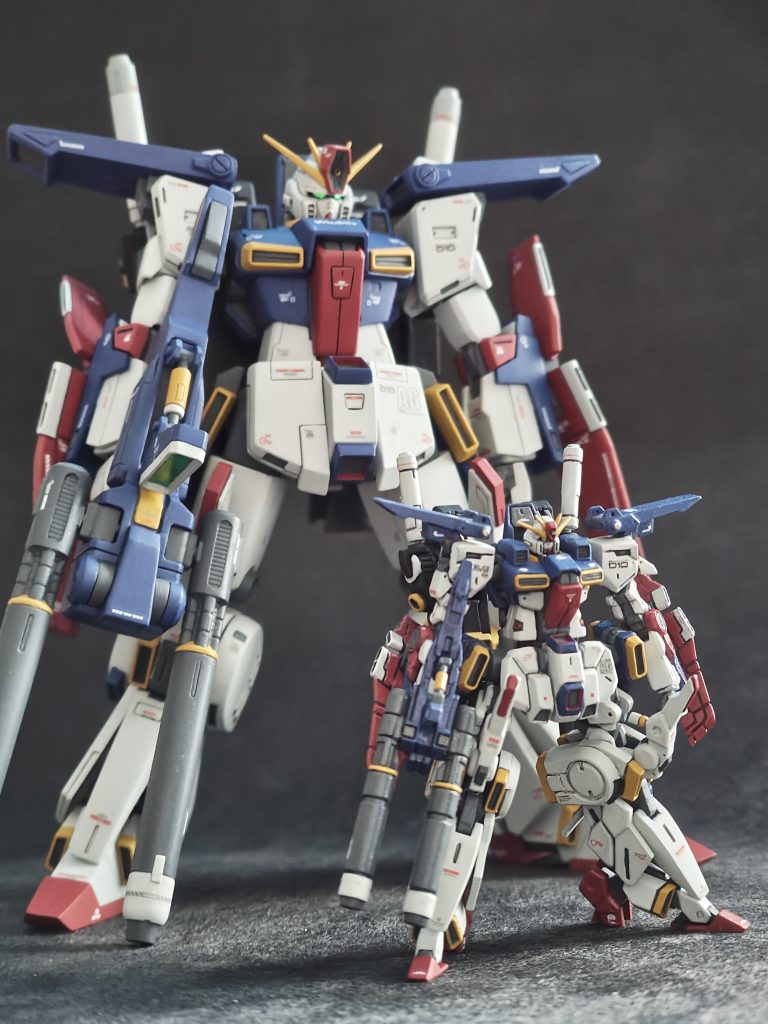 ▲過去作のアーティファクトとツーショット配色は、アーティファクト制作時考えたもの採用してます。ツーショットを撮りたくてHGを制作いたしました(>_<)アーティファクトのディテール凄いなと思いますな~