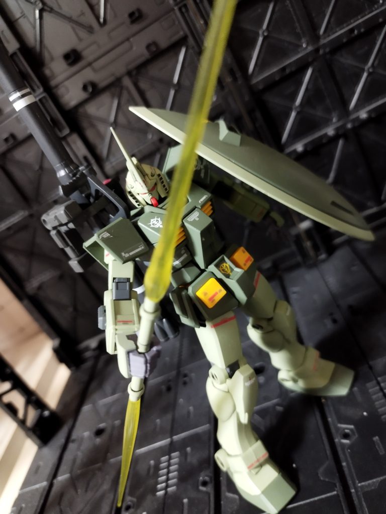 ビームサーベルナギナタ（ 謎）は赤の方が良かったかも。