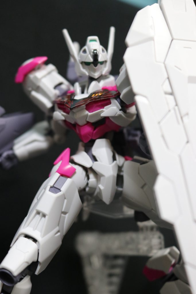 HG　ガンダムルブリス