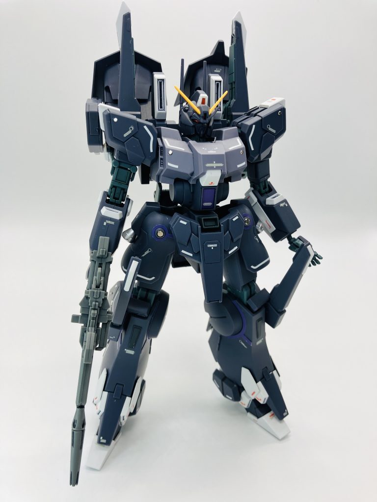 普通に真っ直ぐ直立させると、こんな感じ、違わないんだよ母ちゃん😬