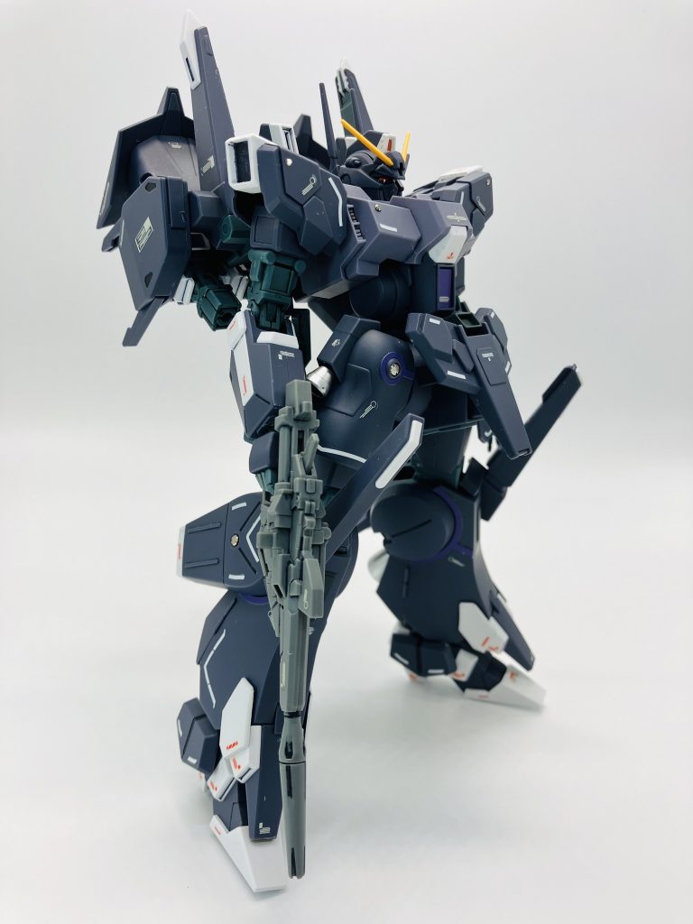 多分、片手で撃つとエラいことになりそうですが😅