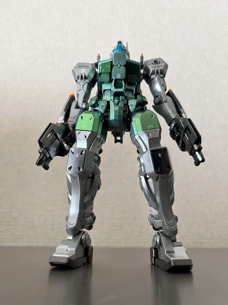 今回、全く合わせ目消ししませんでしたが、キットがいいのか僕の老眼のせいか気にならないかわいい子になりました。