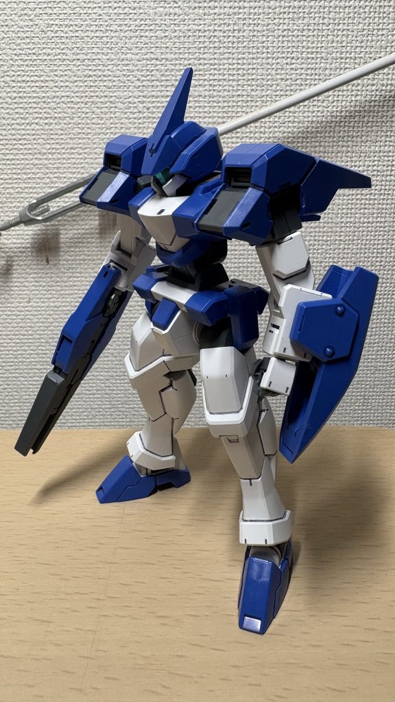 ということでオブライトカスタムです。ストレートに組んで墨入れのみ。