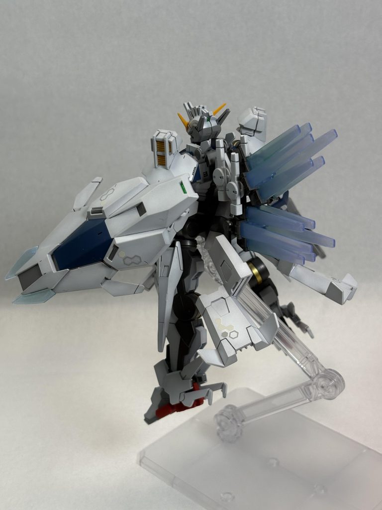 外装に少しだけデカール貼りました