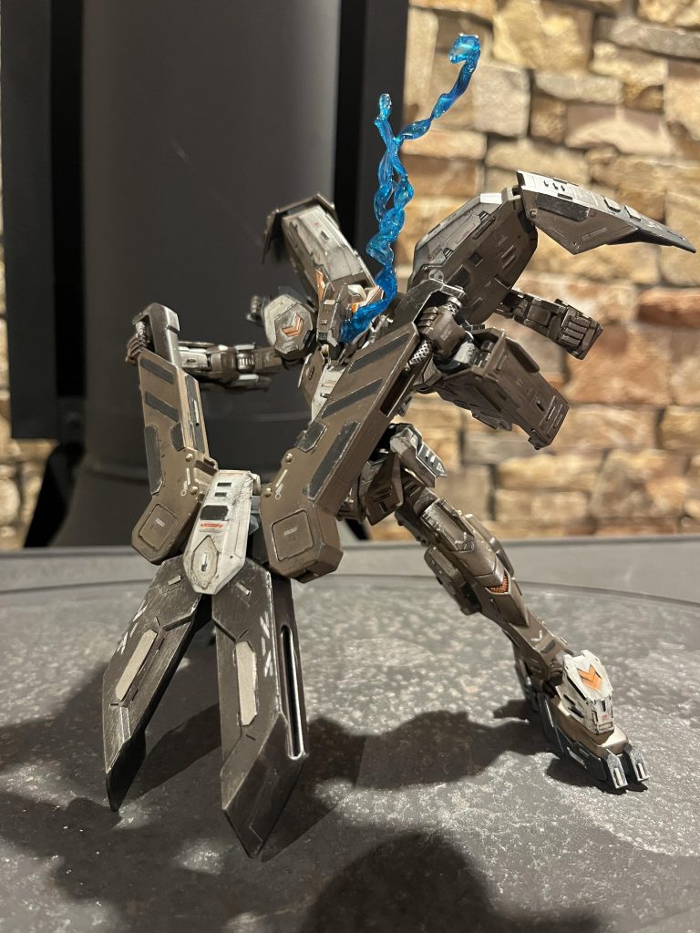 そしてグシオンといえばの切り札！ 大型シザースでポージング(っ ॑꒳ ॑c) 最終回の昭弘の『お前かぁぁぁぁぁ！！』には心を震わされました( ˶'꒳'˵ ) 