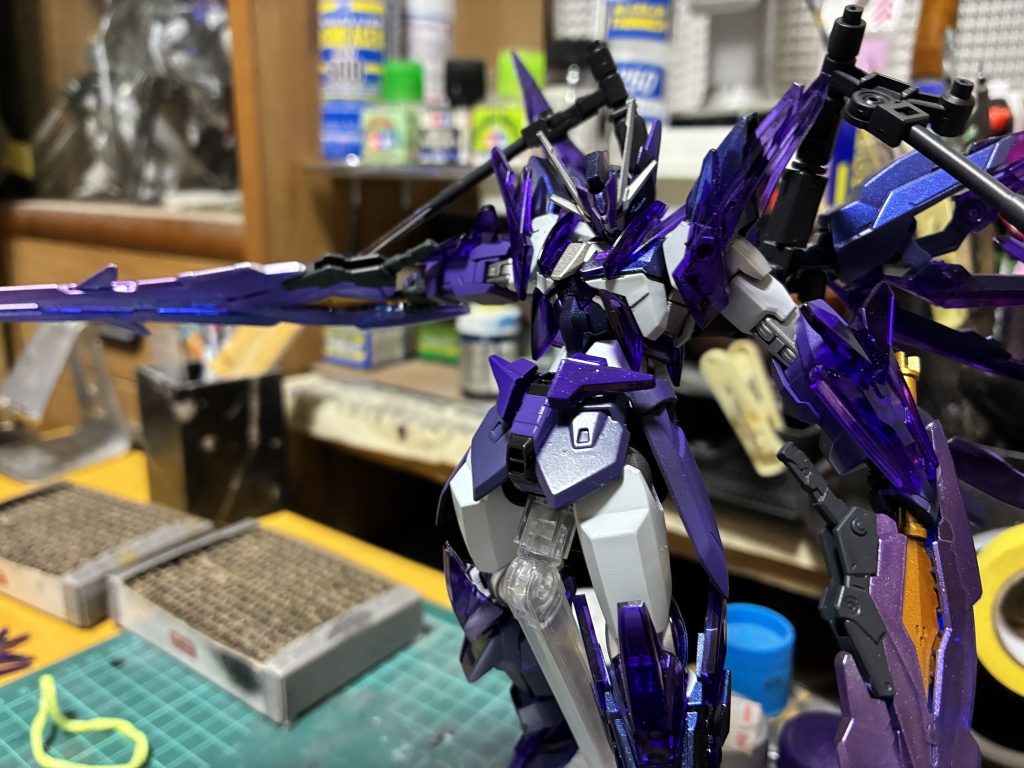 クリアパーツが紫なのでカラーも純正色に合わせて塗装しました😁でわまた👋