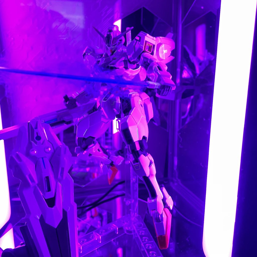 蛍光塗料が微弱に反応してくれてます