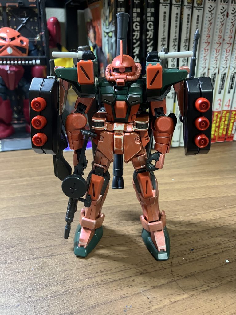 ザクバスターはザクとバスターガンダムを使って作った機体でござる