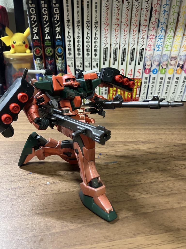 バスターガンダムの背中のライフルもしっかりと使えるでござる